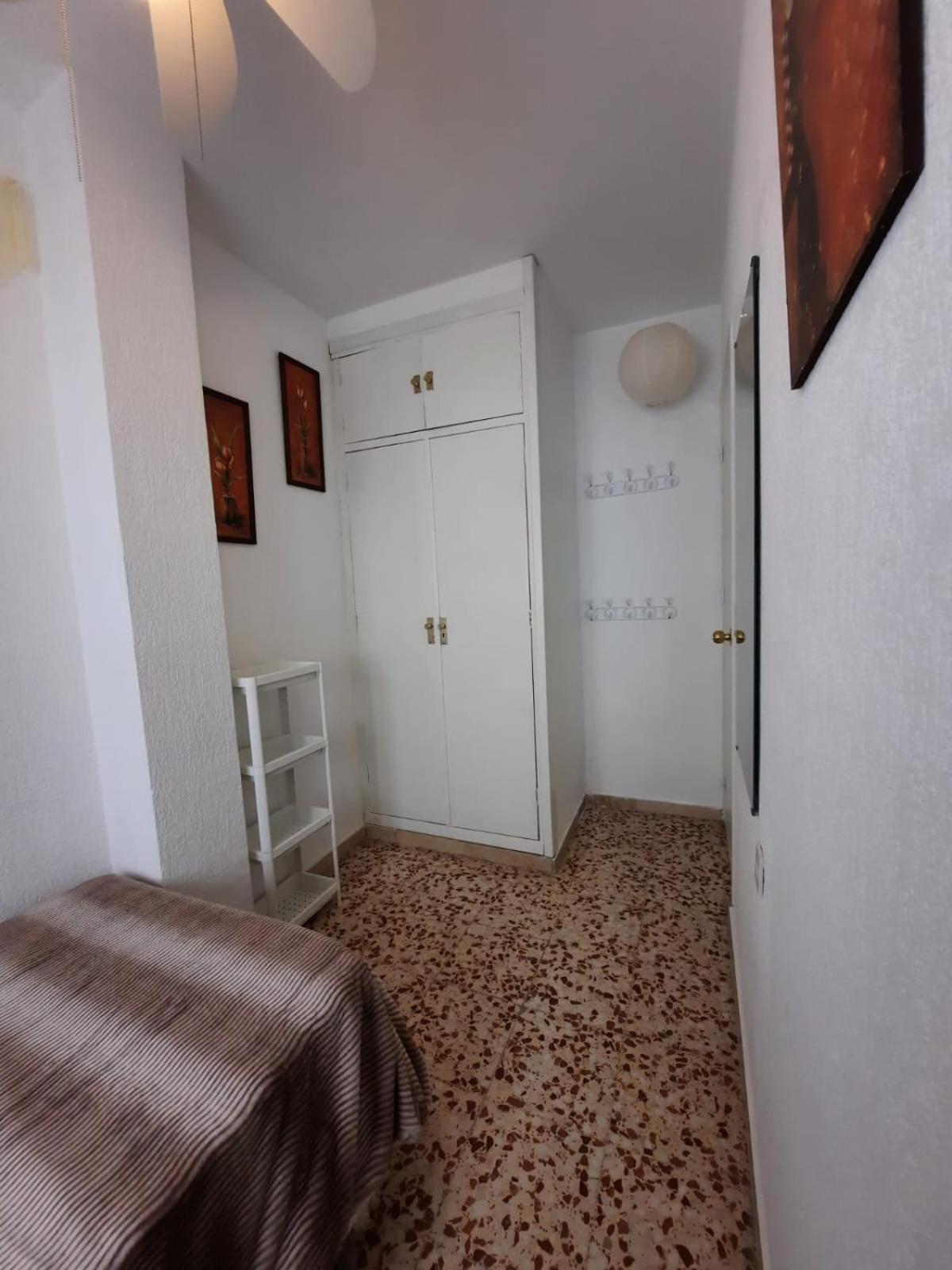 Habitaciones En Mi Piso Del Centro De Уелва Екстериор снимка