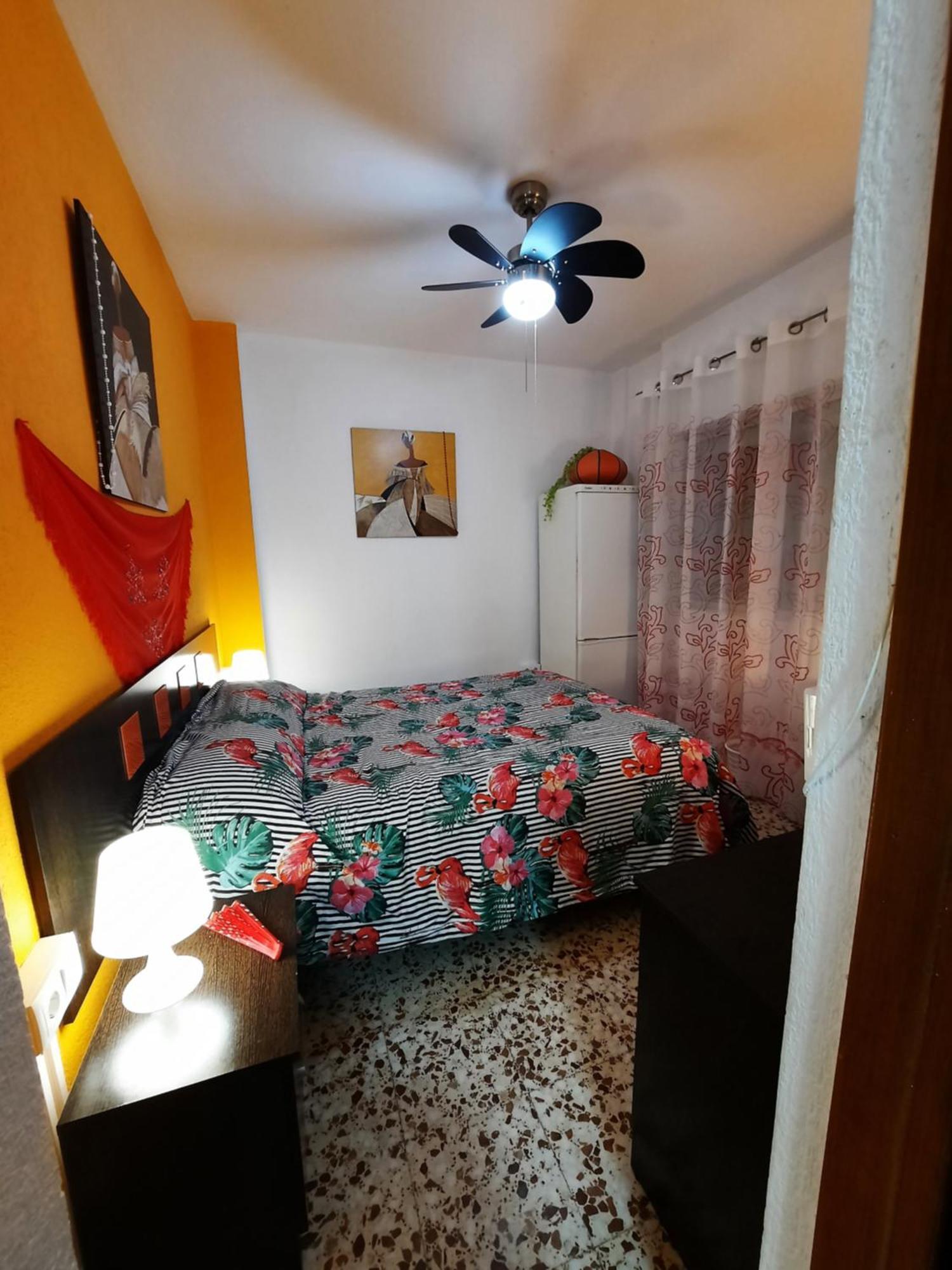 Habitaciones En Mi Piso Del Centro De Уелва Екстериор снимка