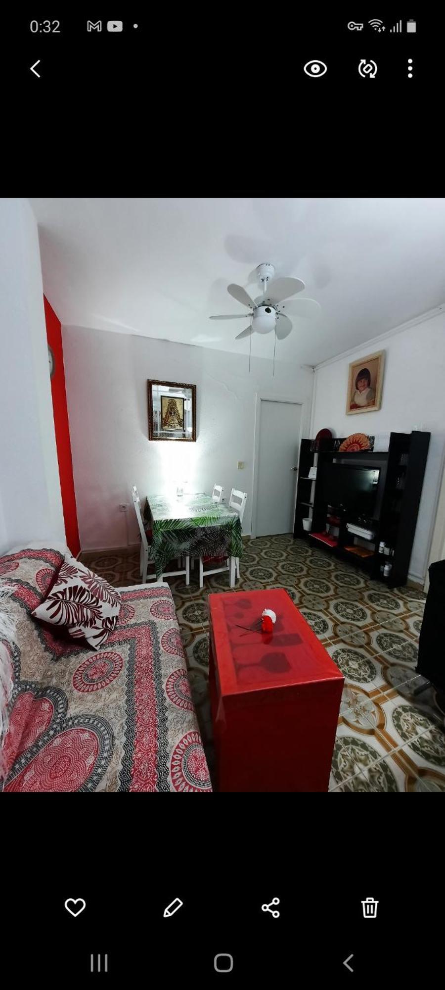 Habitaciones En Mi Piso Del Centro De Уелва Стая снимка